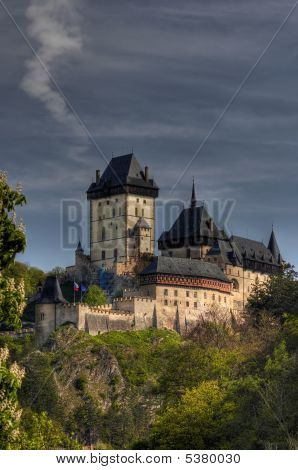 Karlstejn - célèbre château gothique