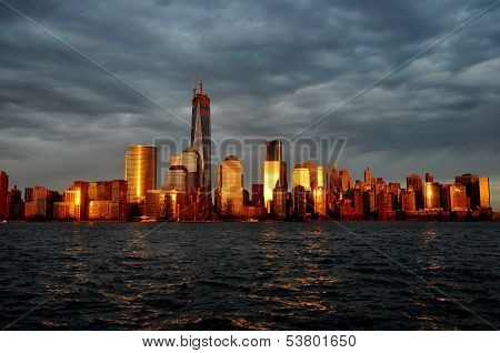 New York Skyline at dusk