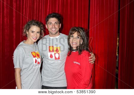 LOS ANGELES - OCT 6:  Robert Adamson, Linsey Godfrey, Kate Linder at the Light The Night The Walk to benefit the Leukemia-Lymphoma Society at Sunset-Gower Studios on October 6, 2013 in Los Angeles, CA