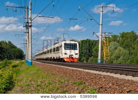 รถไฟชานเมือง