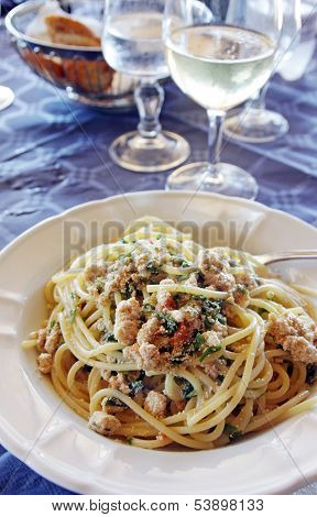 Spaghetti With Tuna Eggs