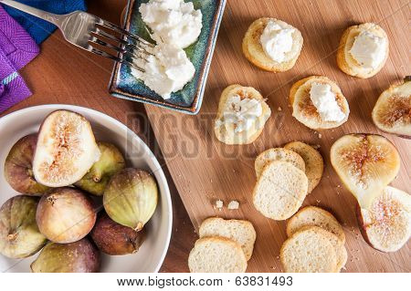 Goats Cheese And Figs