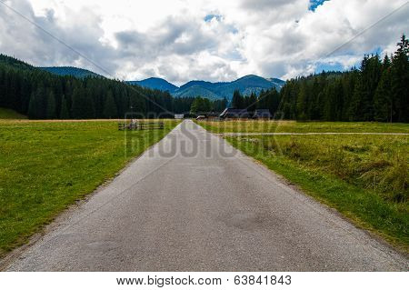 Long Straight Road