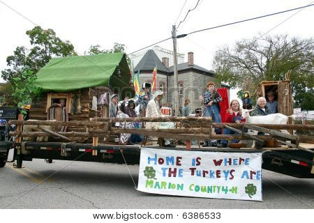 4 H Club Float