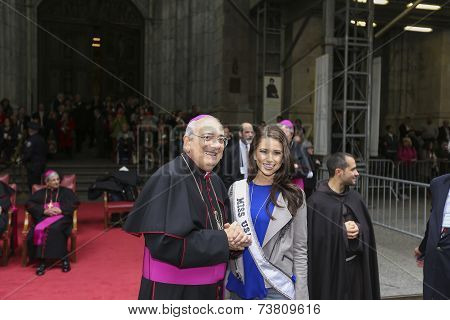 Bishop DiMarzo & Miss USA, Nia Sanchez
