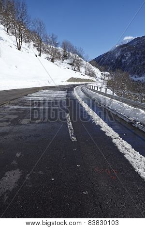 Ticino (switzerland) - Via S. Gottardo With Snow