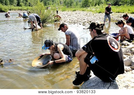 Gold Prospectors Of All Ages On The Banks Of The Gardon River