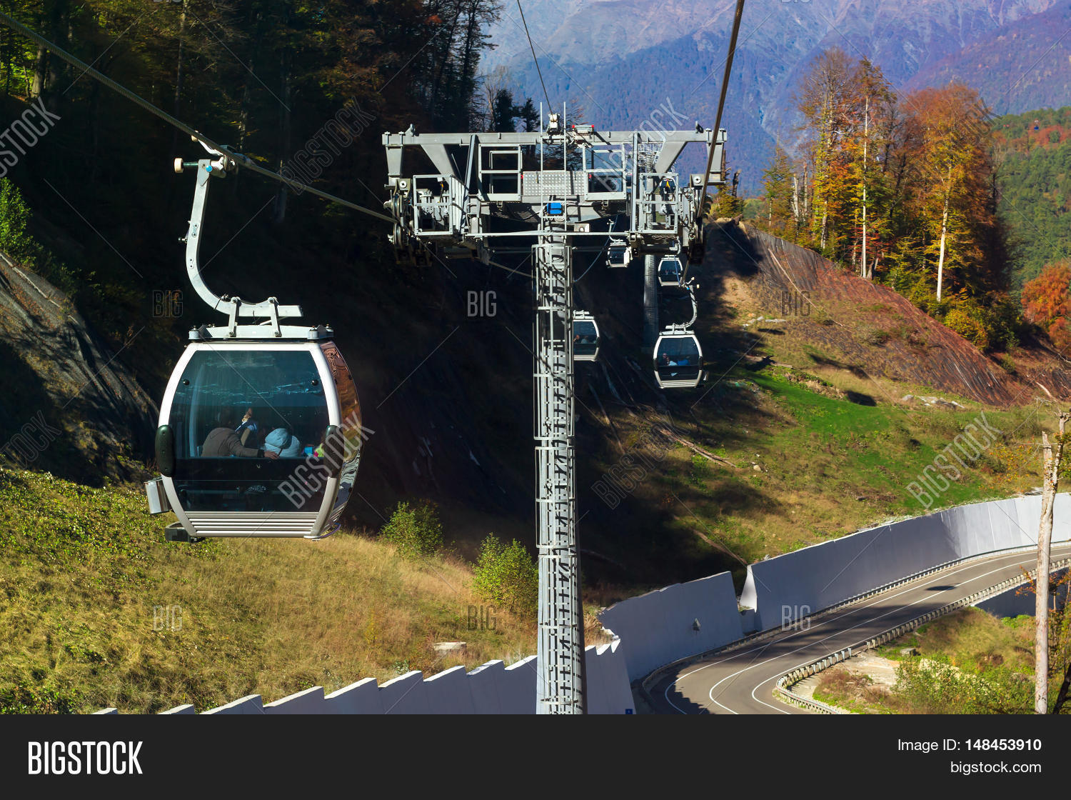 Mountain Zipline Image & Photo (Free Trial) Bigstock