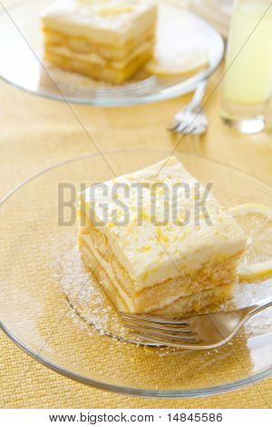 Tiramisú de limón
