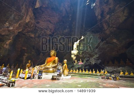 ถ้ำเขาหลวงถ้ำ