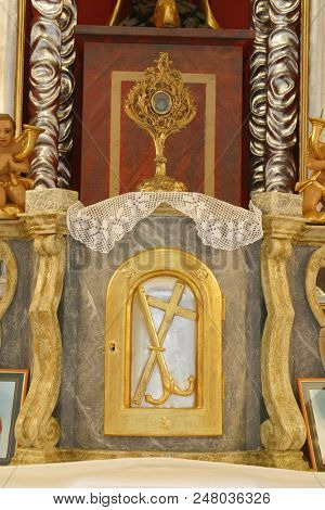 KOMOR ZACRETSKI - AUGUST 06: Tabernacle on the altar in Chapel of Saint Vitus in Komor Zacretski, Croatia on August 06, 2017.