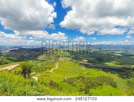 Picturesque Green Hilly Valley Near Enna City, Central Sicily, Italy. The Autostrada A19 From Catani