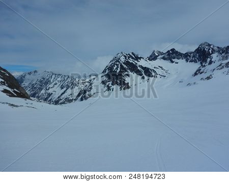 Beautiful Early Spring Skitouring In Otztal Alps