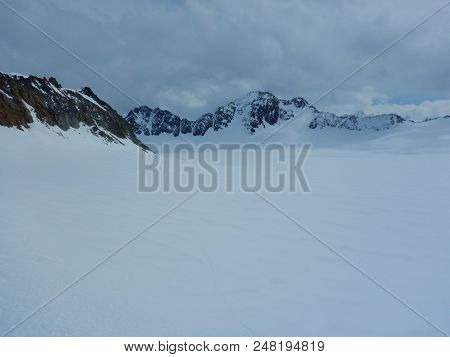 Beautiful Early Spring Skitouring In Otztal Alps
