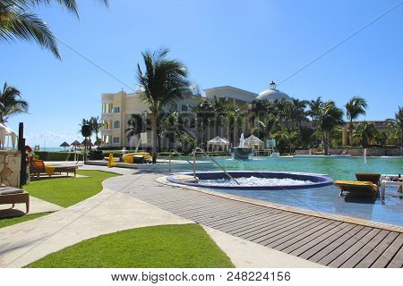 Mexico, Riviera Maya, Iberostar Grand Hotel Paraiso, 07/12/2015