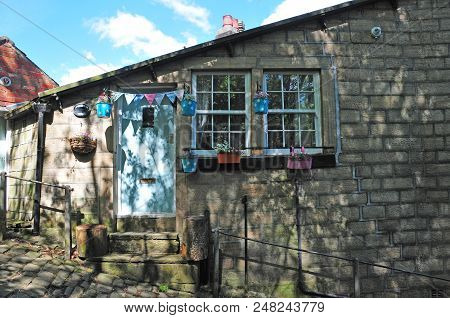 Rustic Stone Cottage On A Steep Sloping Cobbled Street Between Hebden Bridge And Heptonstall In York