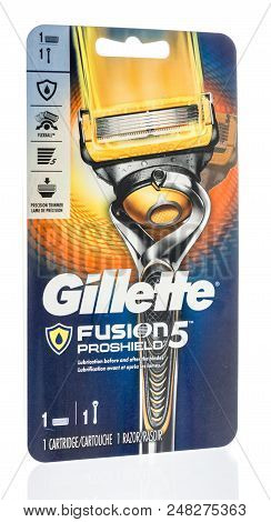Winneconne, Wi - 4 July 2018: A Package Of Gillette Fusion Proshield 5 Shaving Razor On An Isolated 