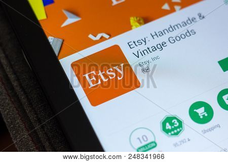 Ryazan, Russia - July 03, 2018: Etsy: Handmade And Vintage Goods Icon In The List Of Mobile Apps