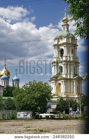 Novospassky Monastery -- Historically Stauropegial Monastery In Moscow For Taganai On Krutitsky Hill
