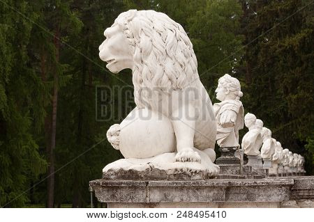 Park Sculpture, Lion, Busts. Arkhangelskoye, Moscow Region. Хviii Century.