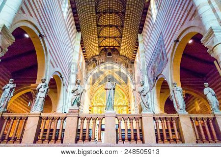 Verona, Italy - December 6, 2013: St. Zeno Basilica, The Presbytery Above The Crypt