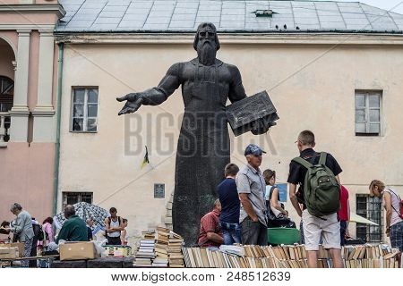 Lviv, Ukraine - August 21, 2015: Used Book Merchants Selling Used Books In Front Of The Monument To 