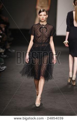Brioni-Kollektion Herbst/Winter 2011 - Milan