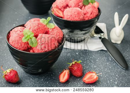 Strawberry Ice With Strawberries In Black Bowls. Berry Sorbet.