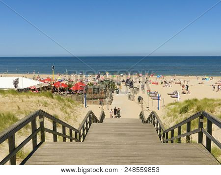 Kijkduin, The Hague, The Netherlands - July 8 2018: Warm Summer Weather In July Brings Out The Crowd