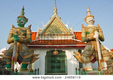 szobor óriás a grand palace, Thaiföld