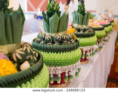 Khan Makk. Bowl Of Betel Nuts And Betel Leaves Decorated With Flowers, Bouquet And Garnish With Bana