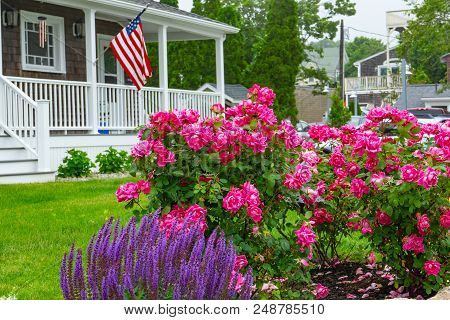 Us Flag House Colorful Flowers Padnaram Village Dartmouth Masschusetts