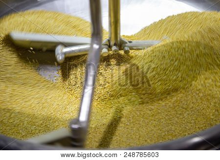 Blender Machine Large Barrel Mixing Food Ingredient