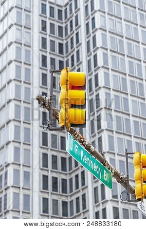 Philadelphia, Usa. June 23, 2018. Yellow Traffic Light In The Midtown Of The City