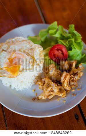 Thai Garlic And Pepper Squid