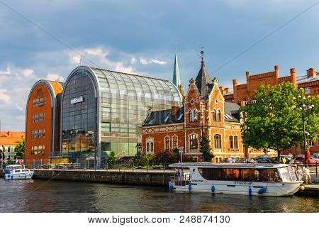 Bydgoszcz, Poland, May 31, 2018: The Waterfront On The River Brda With Beautiful Architecture In Byd