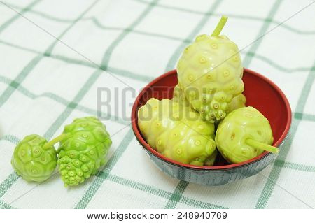 Vegetable And Herb, Fresh Noni, Morinda Citrifolia, Great Morinda, Indian Mulberry, Beach Mulberry O
