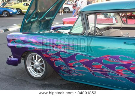 Hot Rod на дисплее