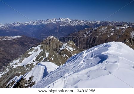 Vista de montanhas Alpes
