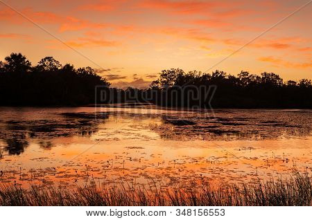 Pictureque Horseshoe Lagoon In Lakefield National Park