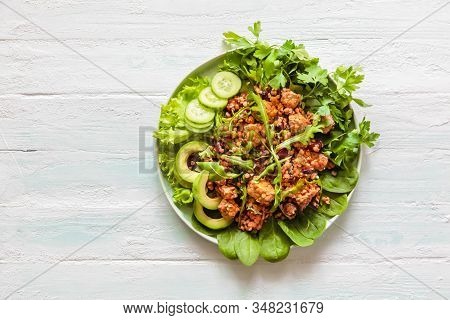 Red Lentils, Kidney Beans, Tofu Vegetarian Salad With Lettuce, Parsley, Avocado, Spinach, Fig And Le