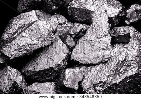 Manganese, Manganese, Or Magnesium Stone Is A Chemical Element, It Is In The Manufacture Of Metal Al