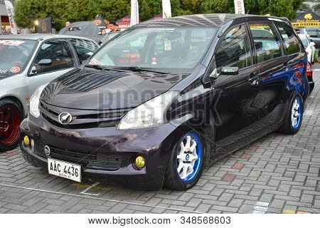 Pasay, Ph - Dec. 7: Toyota Avanza At Bumper To Bumper 15 Car Show On December 7, 2019 In Mall Of Asi