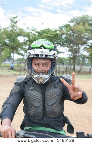 Mand i Cross Country Racing Sport kostume