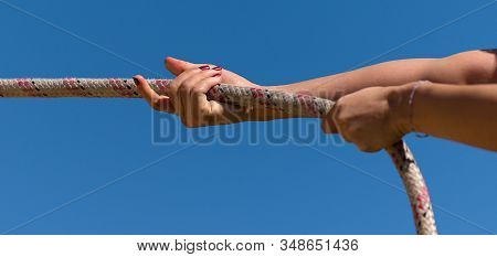 Playing Tug Of War During Obstacle, Extreme Sport