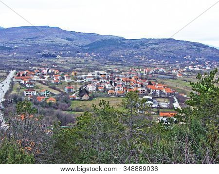 The Ancient Croatian Town Of Drnis Located In The Heart Of Central Dalmatia - Croatia (drevni Hrvats