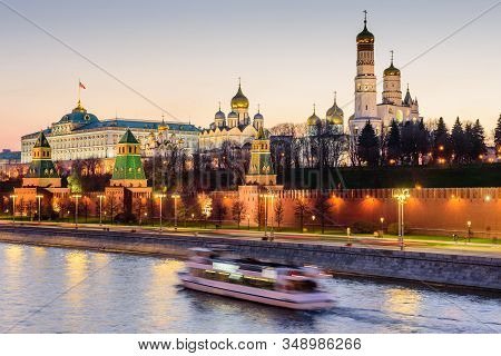 Moscow, Russia - April 29, 2018: Sunset View Of Moscow Kremlin And Moscow River. Architecture And La