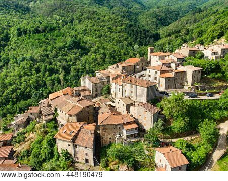 Aerial View Of Beautiful Raggiolo Village, Located On The Eastern Slopes Of Pratomagno, Surrounded B