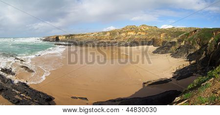 Almograve Beach