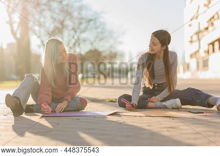 Young Mexican Latin And Hispanic Women Preparing Feminism International Demonstration 8 March